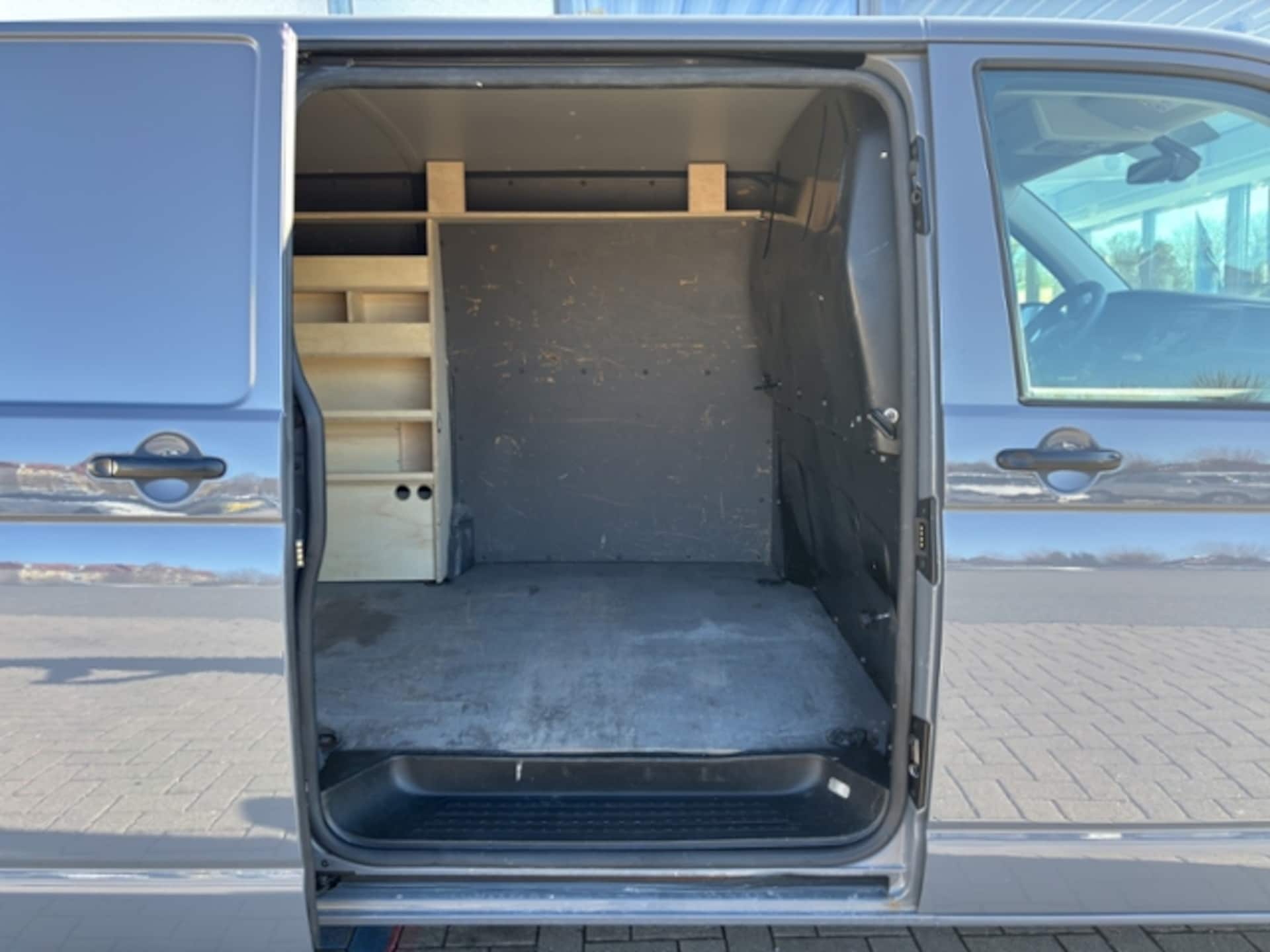 Volkswagen T6.1 Transporter Kasten kurzer Radstand