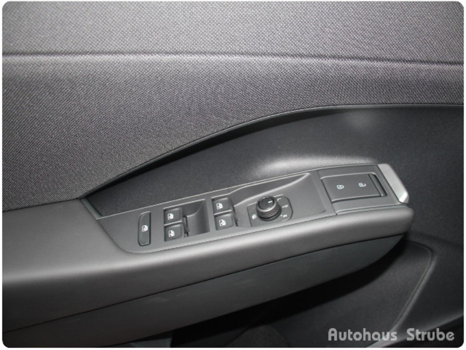 Volkswagen T-Roc – Bild 18