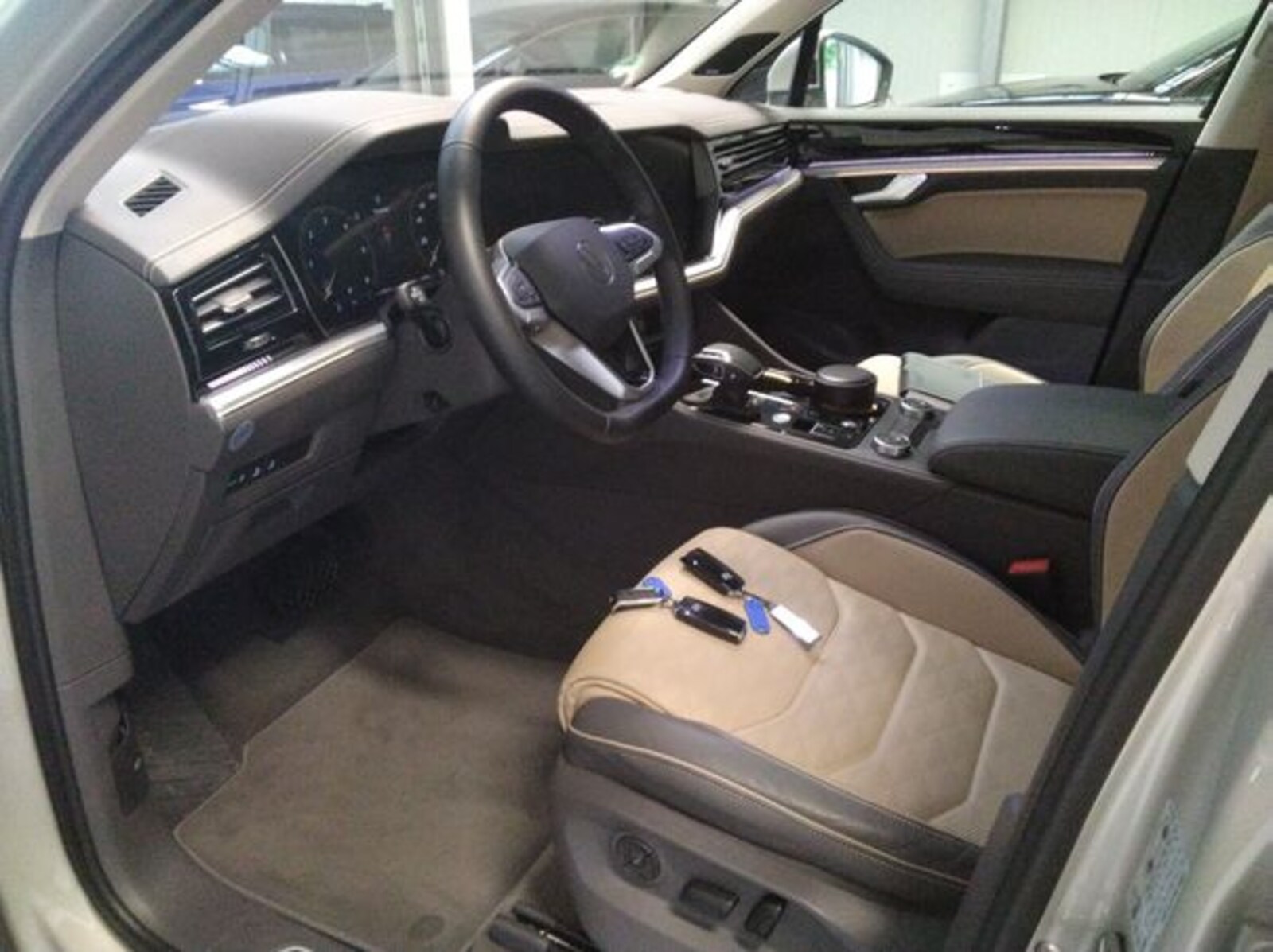 Volkswagen Touareg – Bild 4