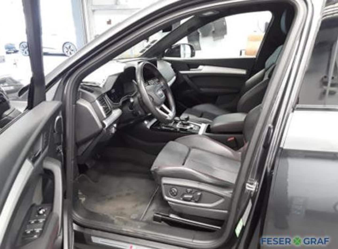 Bild über Audi Q5 TFSI e S line 55 TFSI e quattro S tronic - für weitere Informationen kontaktieren Sie den Audi Partner