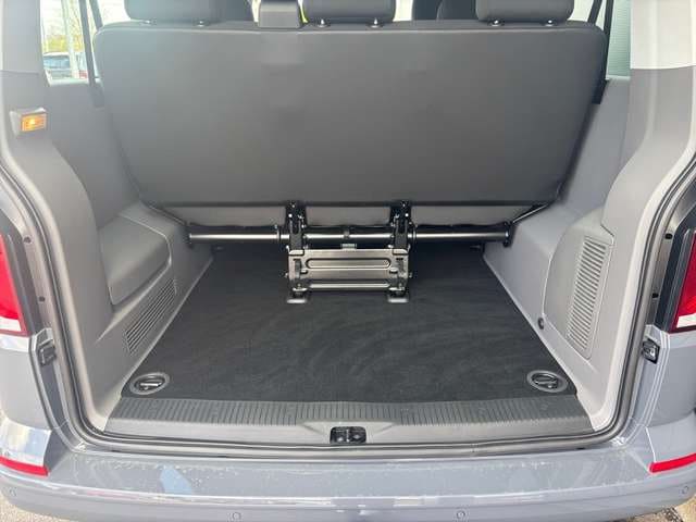 Volkswagen T6.1 Caravelle larger