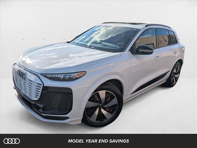 2025 AUDI SQ6 - Image 1