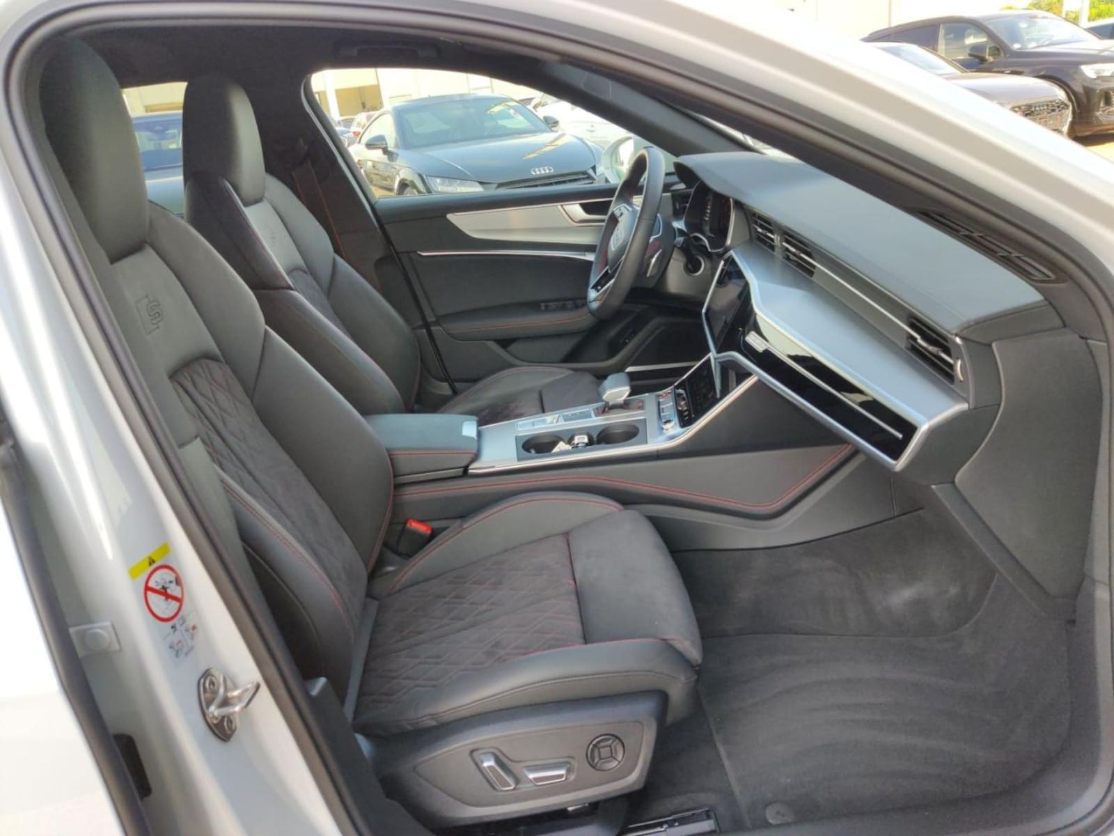 Audi S6 Avant – Bild 13