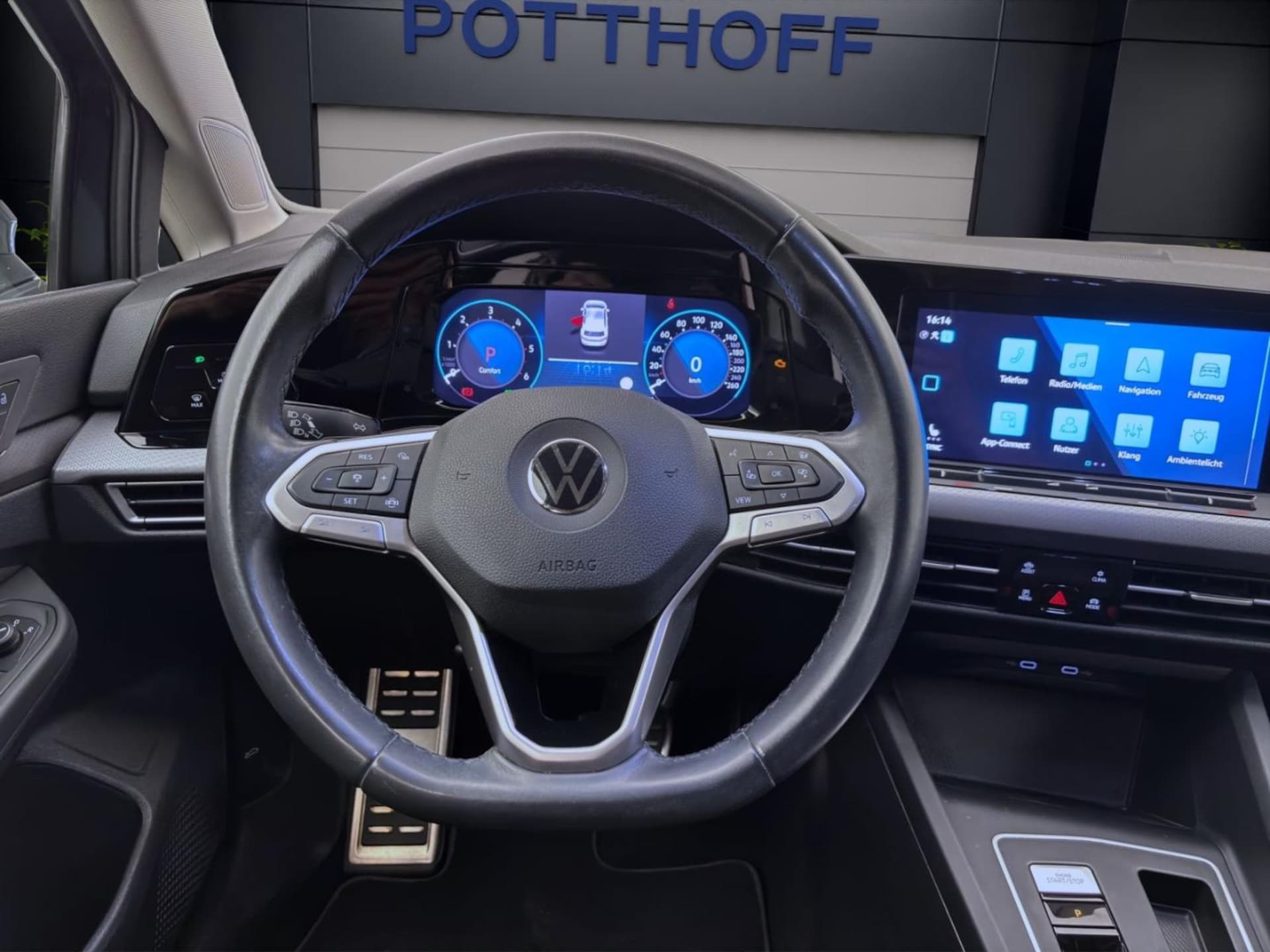 Volkswagen Golf Active