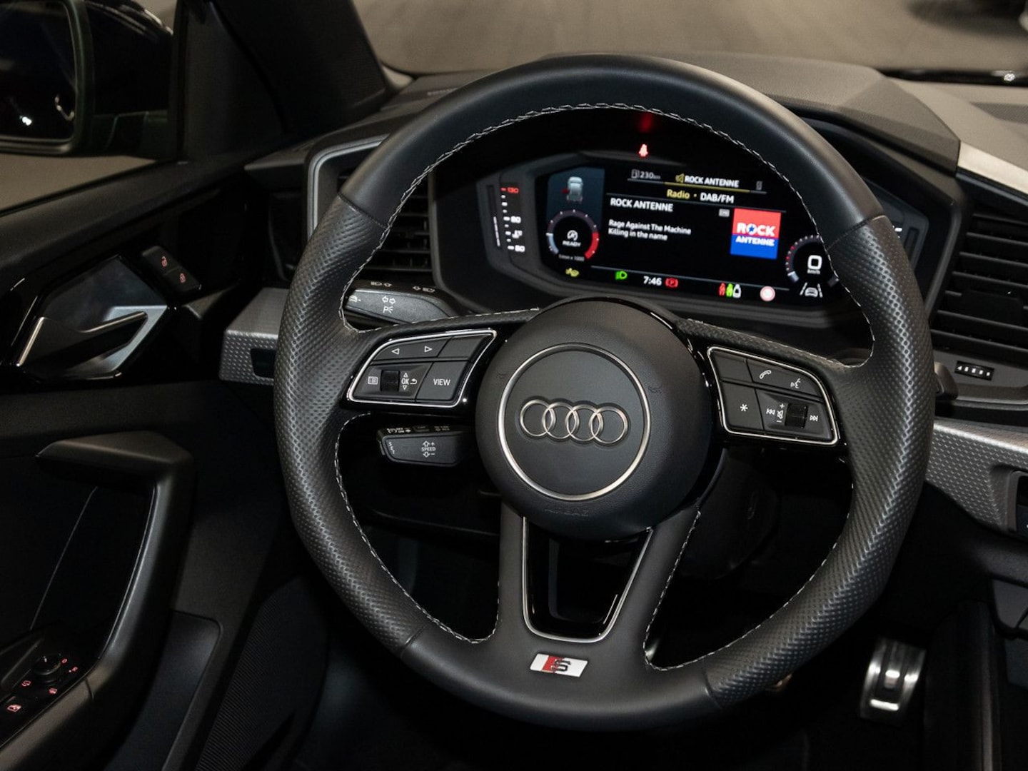 Bild über Audi A1 allstreet 30 TFSI Schaltgetriebe - für weitere Informationen kontaktieren Sie den Audi Partner