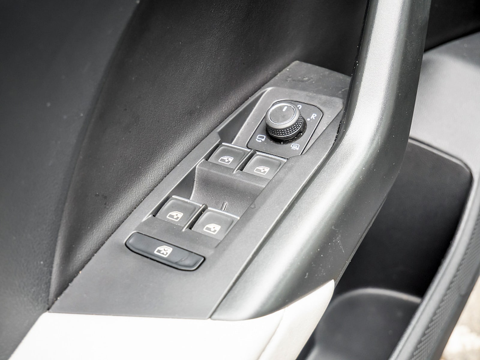 Volkswagen T-Cross – Bild 17