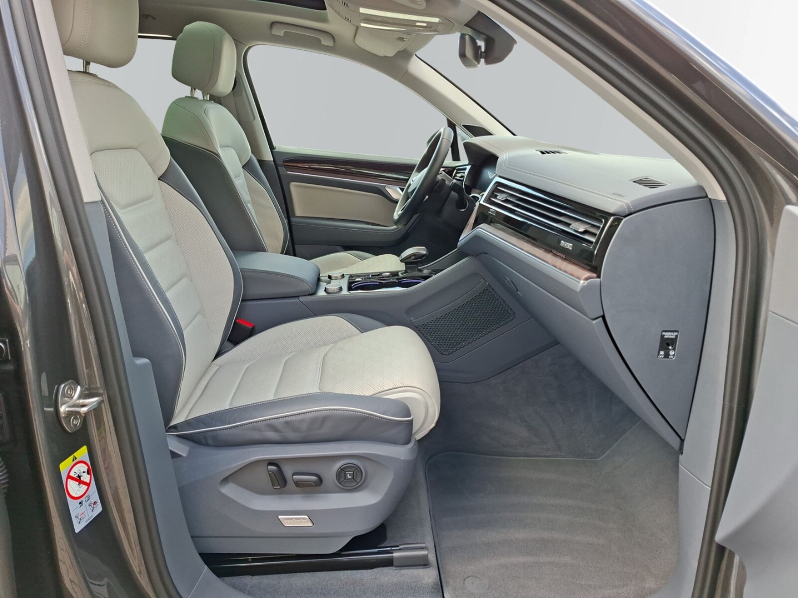 Volkswagen Touareg – Bild 9