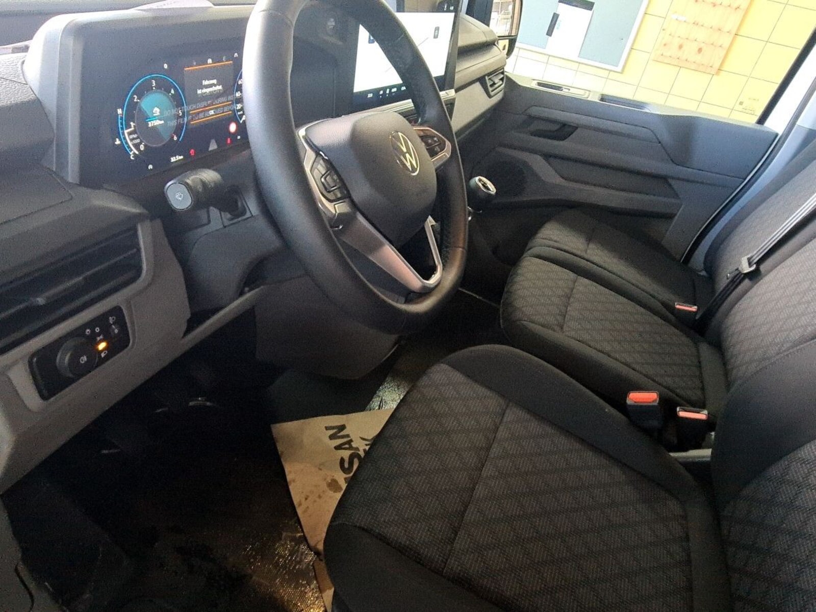 Volkswagen Transporter Kasten kurzer Radstand – Bild 12