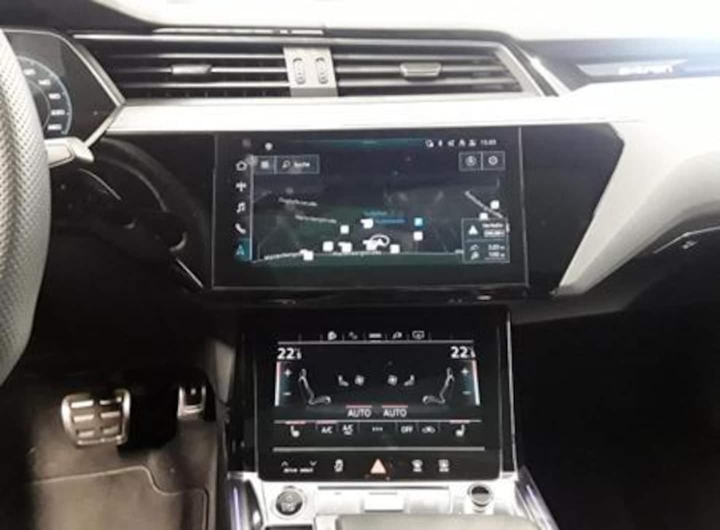 Bild über Audi Q8 Sportback e-tron advanced 50 e-tron quattro - für weitere Informationen kontaktieren Sie den Audi Partner