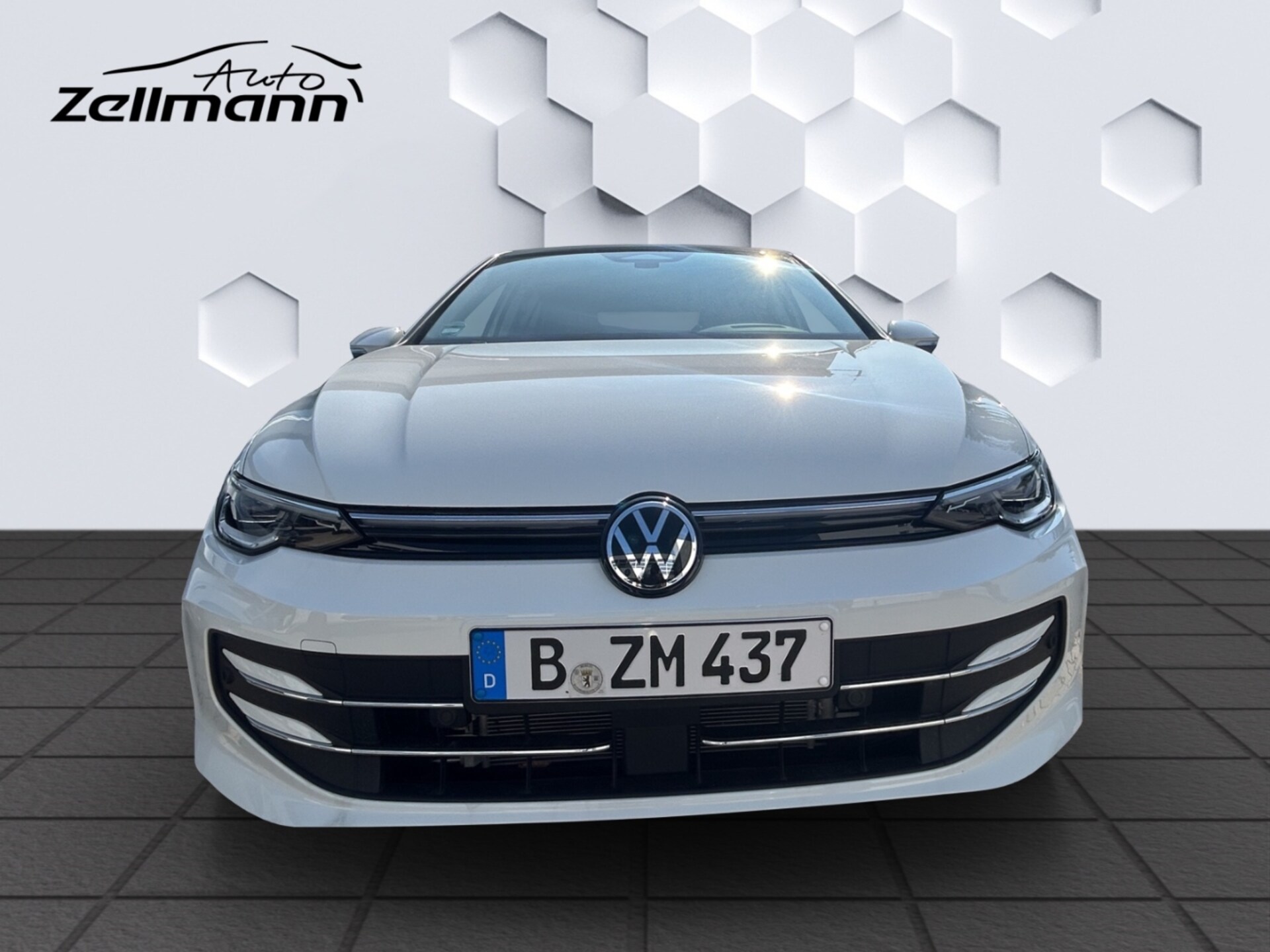 Volkswagen Golf Style