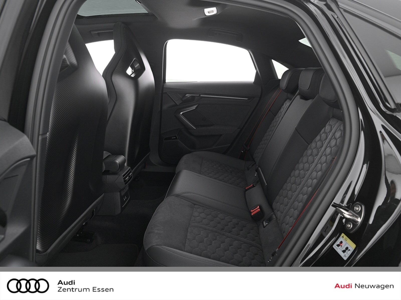 Audi RS 3 Limousine – Bild 11