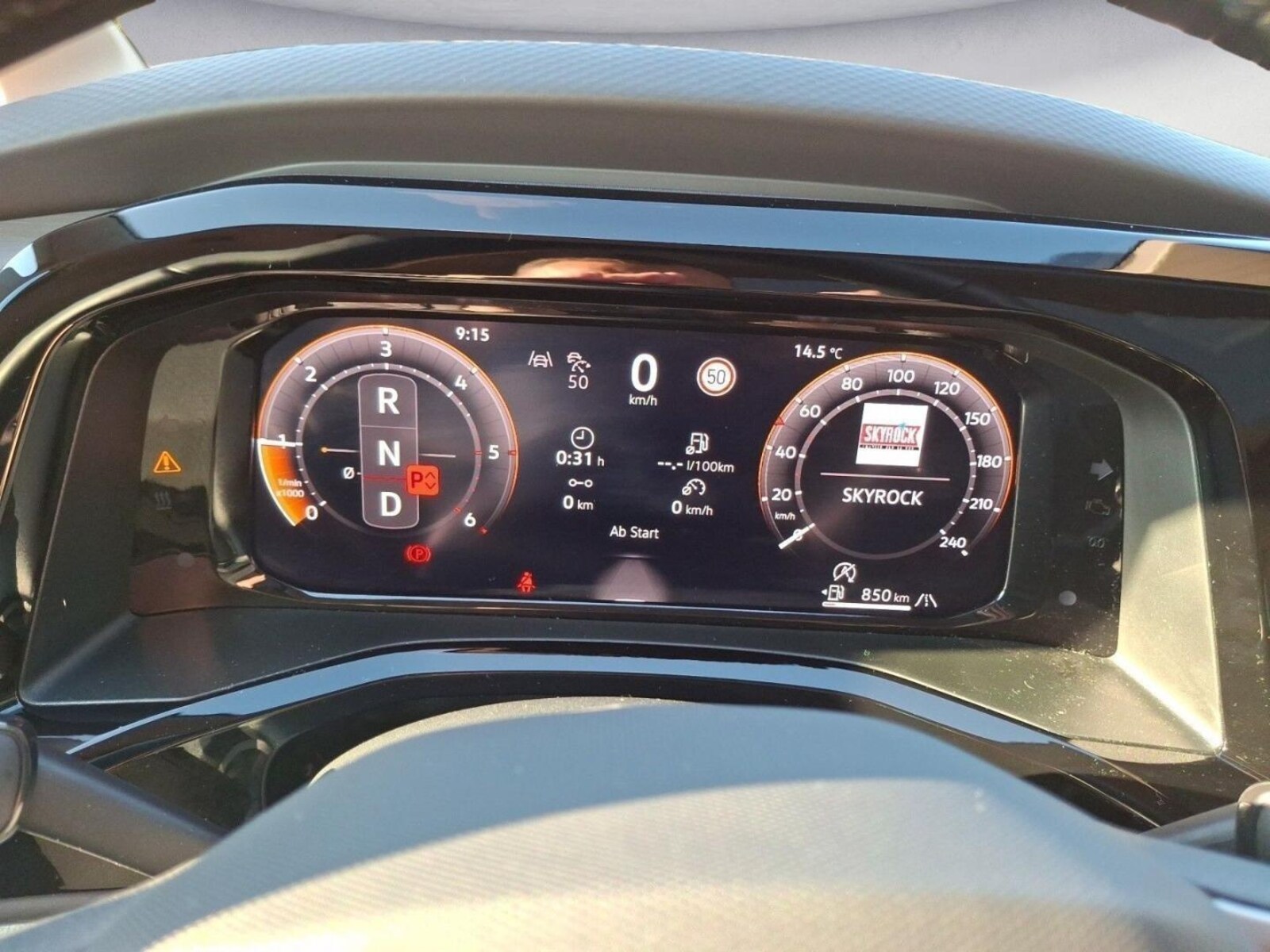 Volkswagen Multivan Langversion – Bild 11