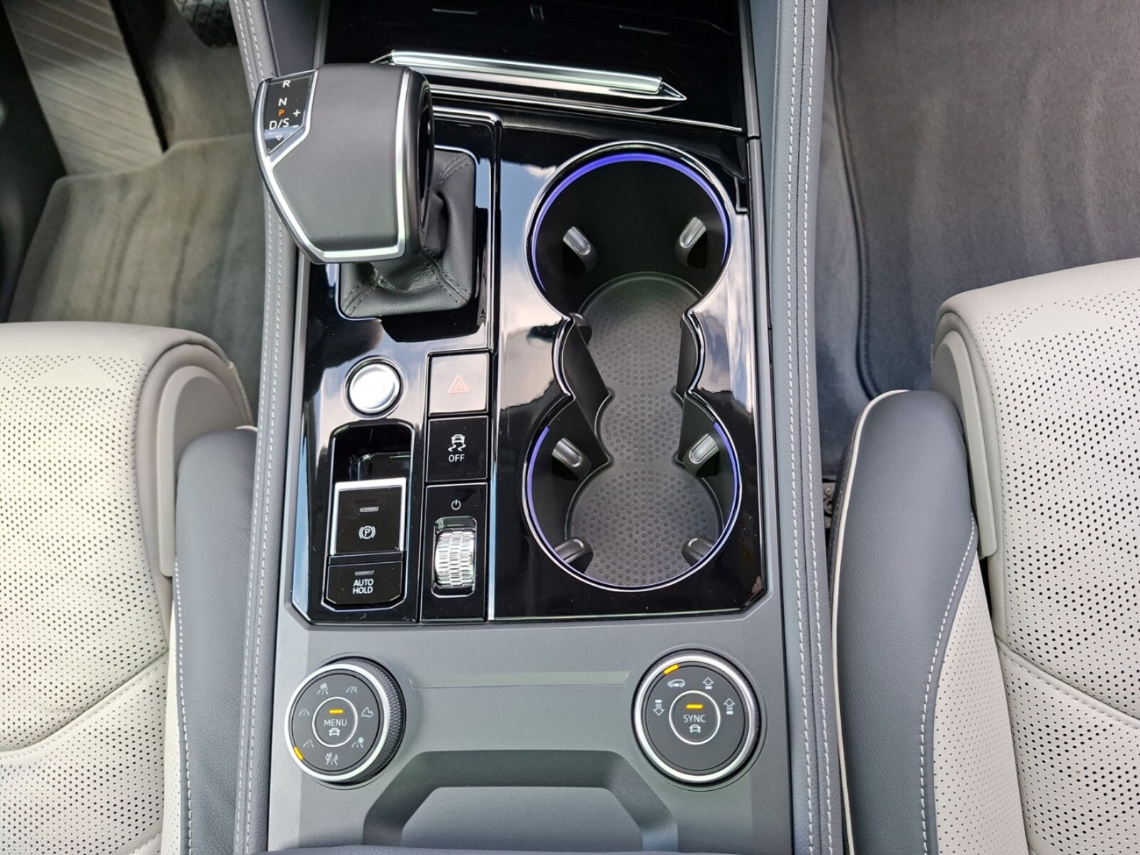 Volkswagen Touareg – Bild 10