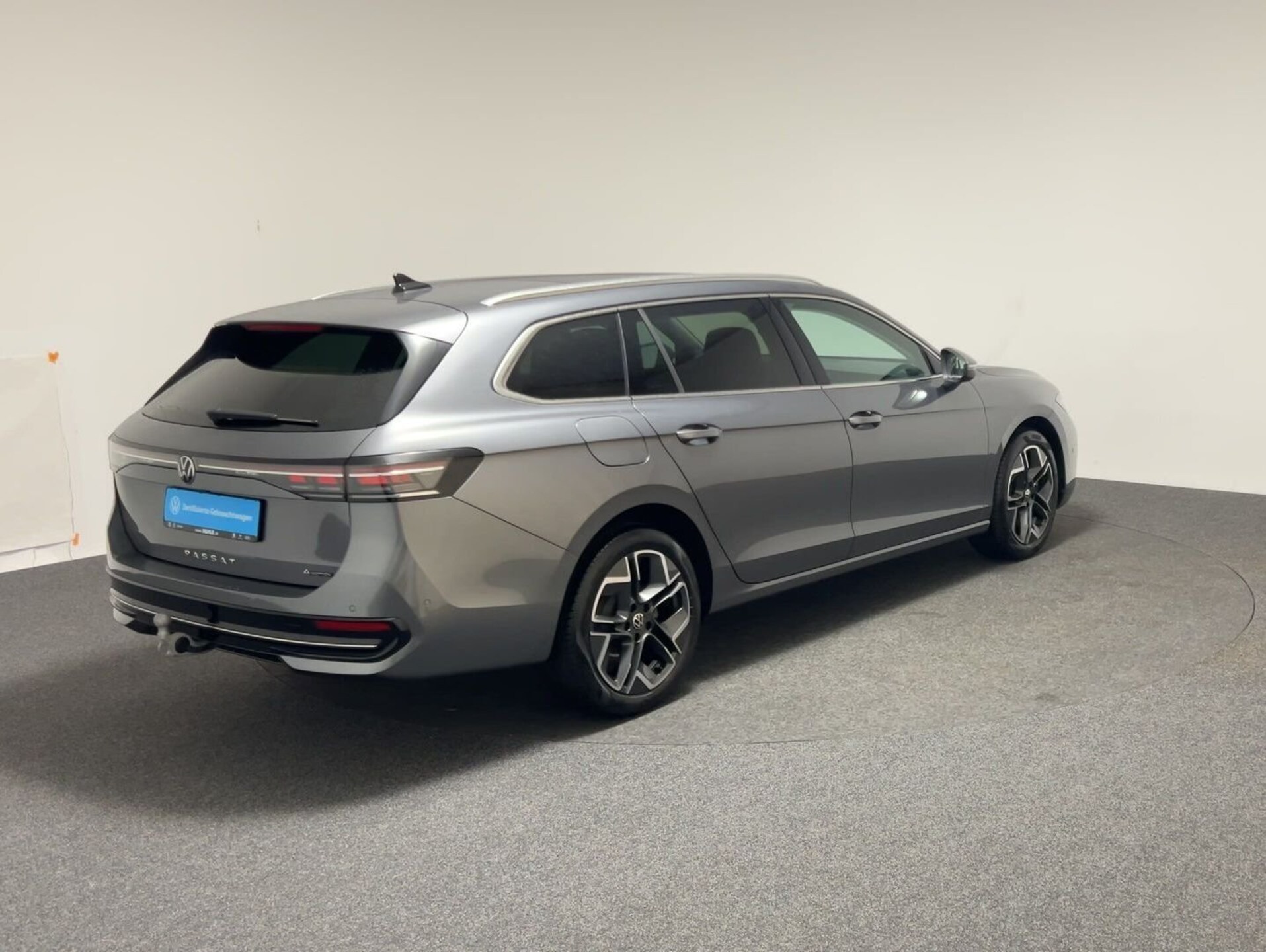 Volkswagen Passat Elegance