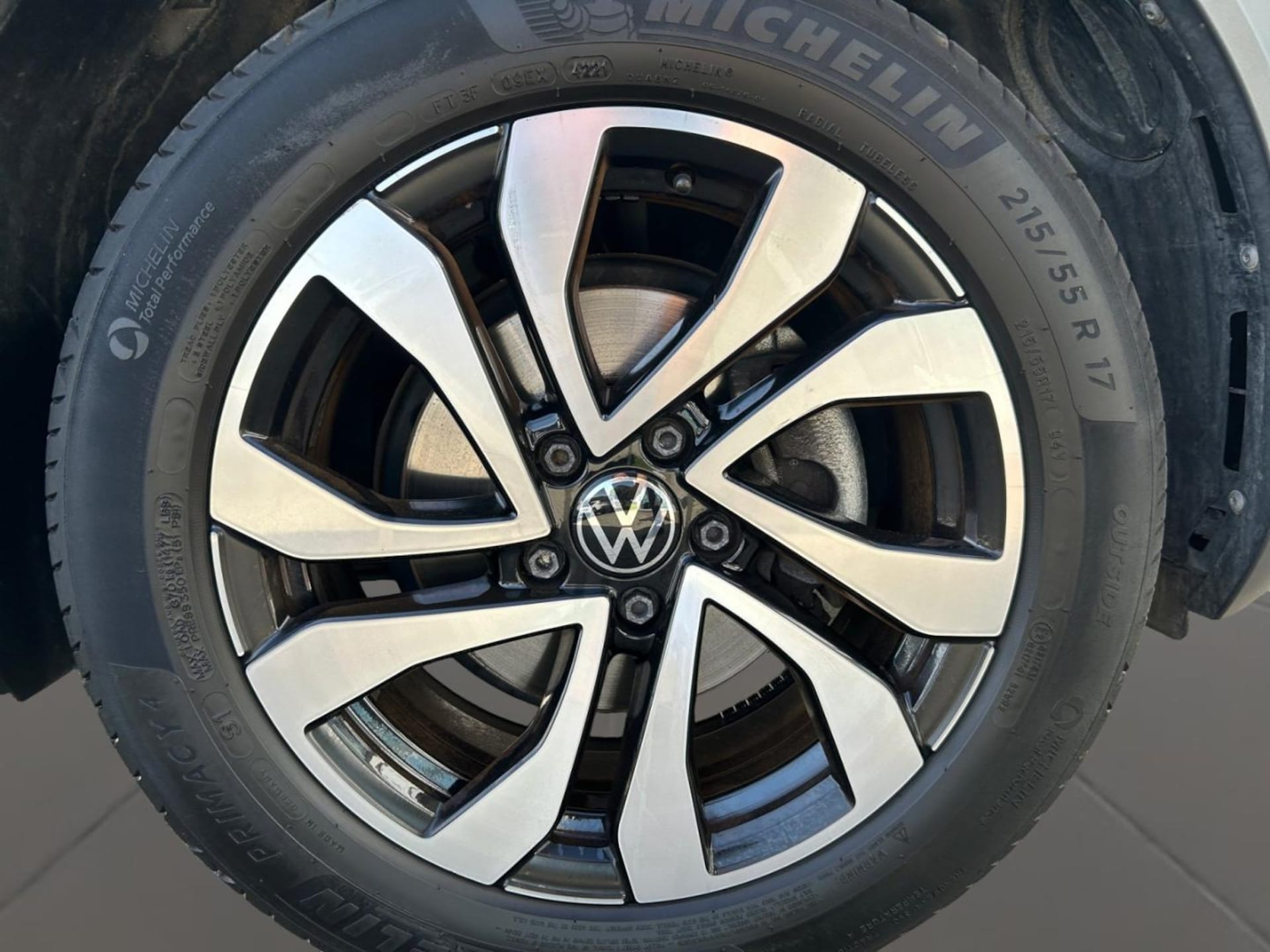 Volkswagen T-Roc Active
