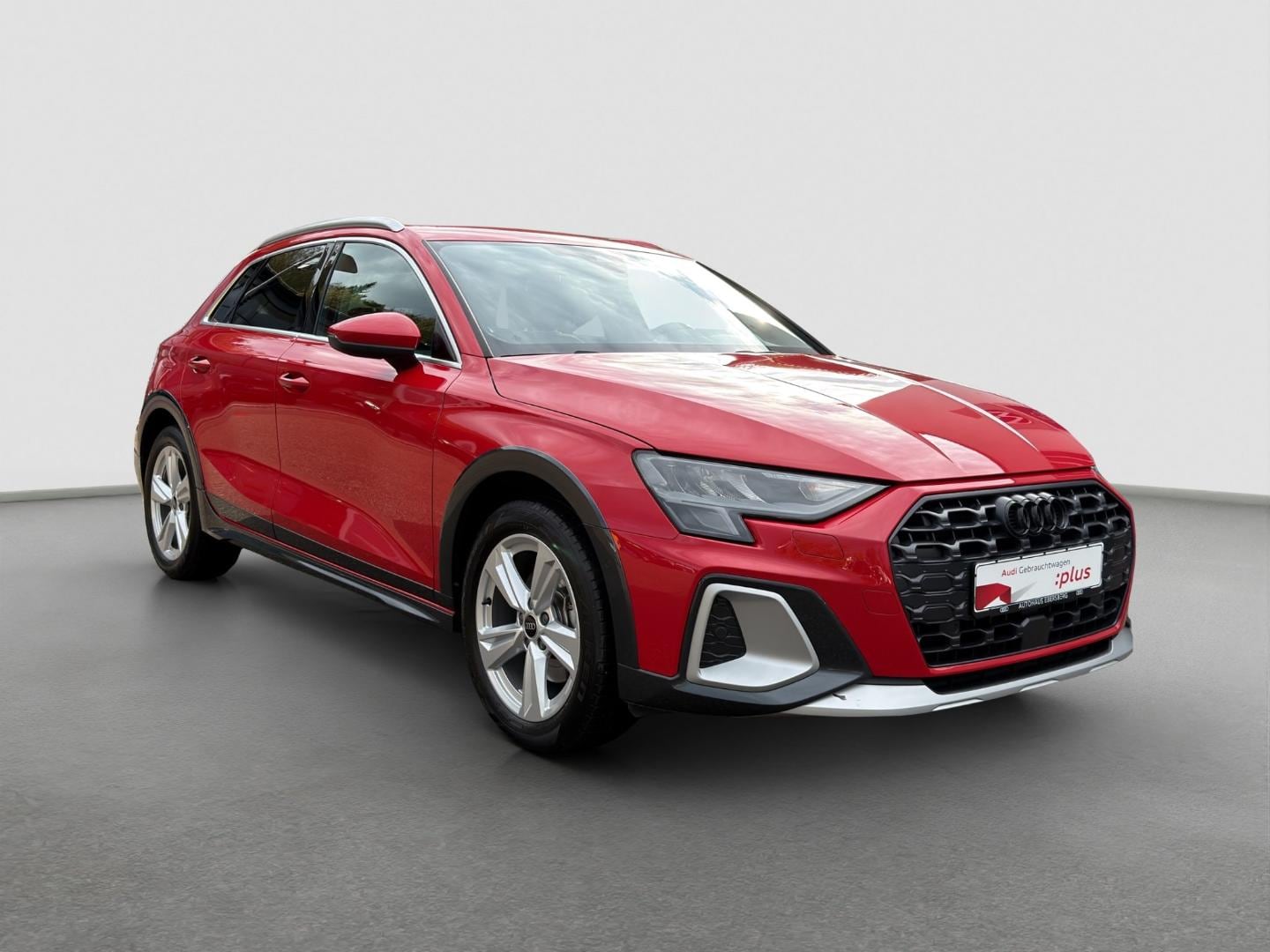 Bild über Audi A3 allstreet 35 TFSI S tronic - für weitere Informationen kontaktieren Sie den Audi Partner