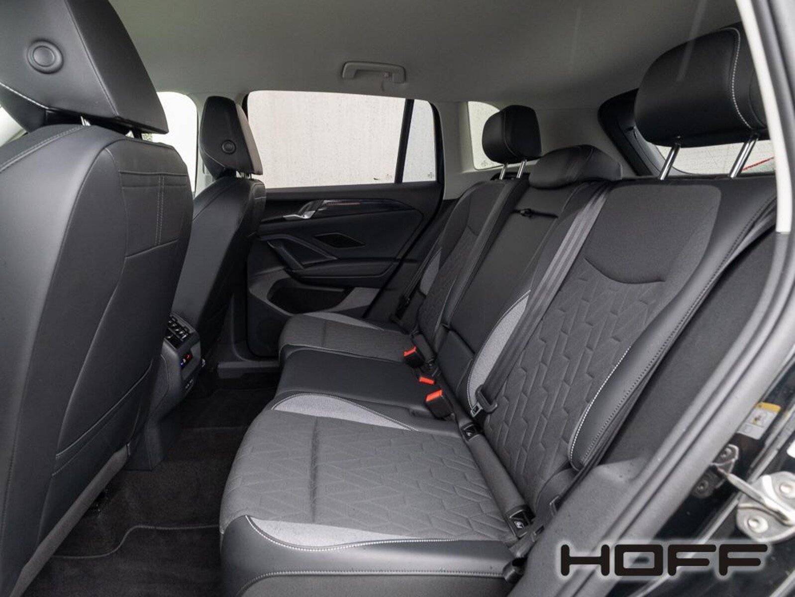 Volkswagen Tiguan – Bild 11
