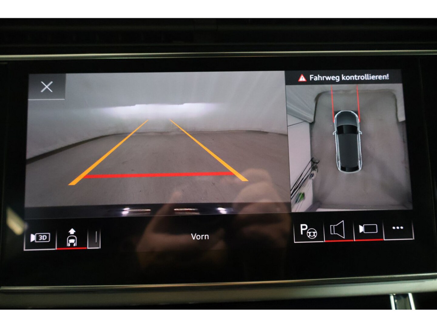 Bild über Audi Q8 SUV 50 TDI quattro tiptronic - für weitere Informationen kontaktieren Sie den Audi Partner