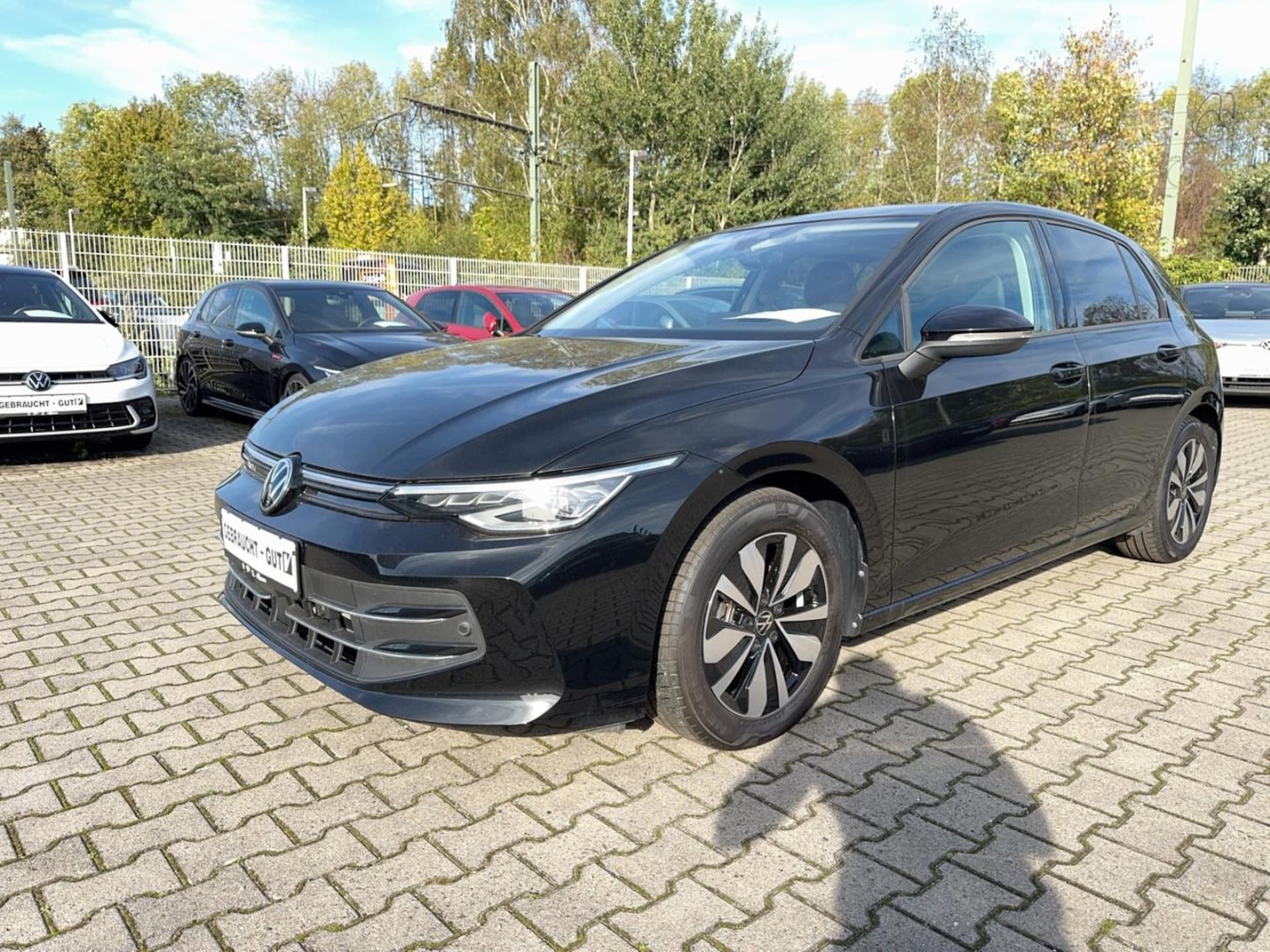 Volkswagen Golf — Volkswagen Golf Golf VIII 2.0 TDI DSG GOAL Matrix Navi Pano AHK