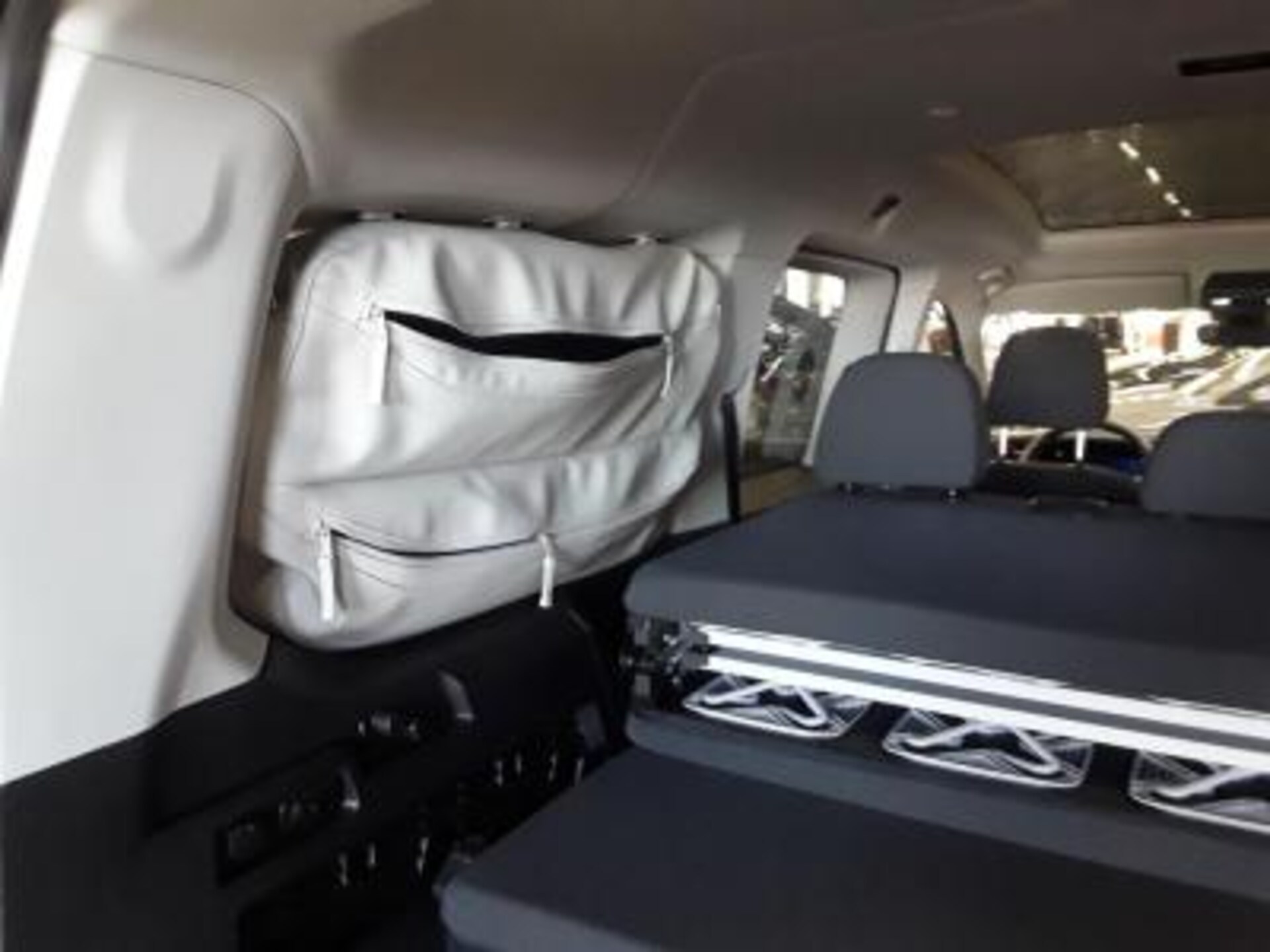 Volkswagen Caddy Maxi California