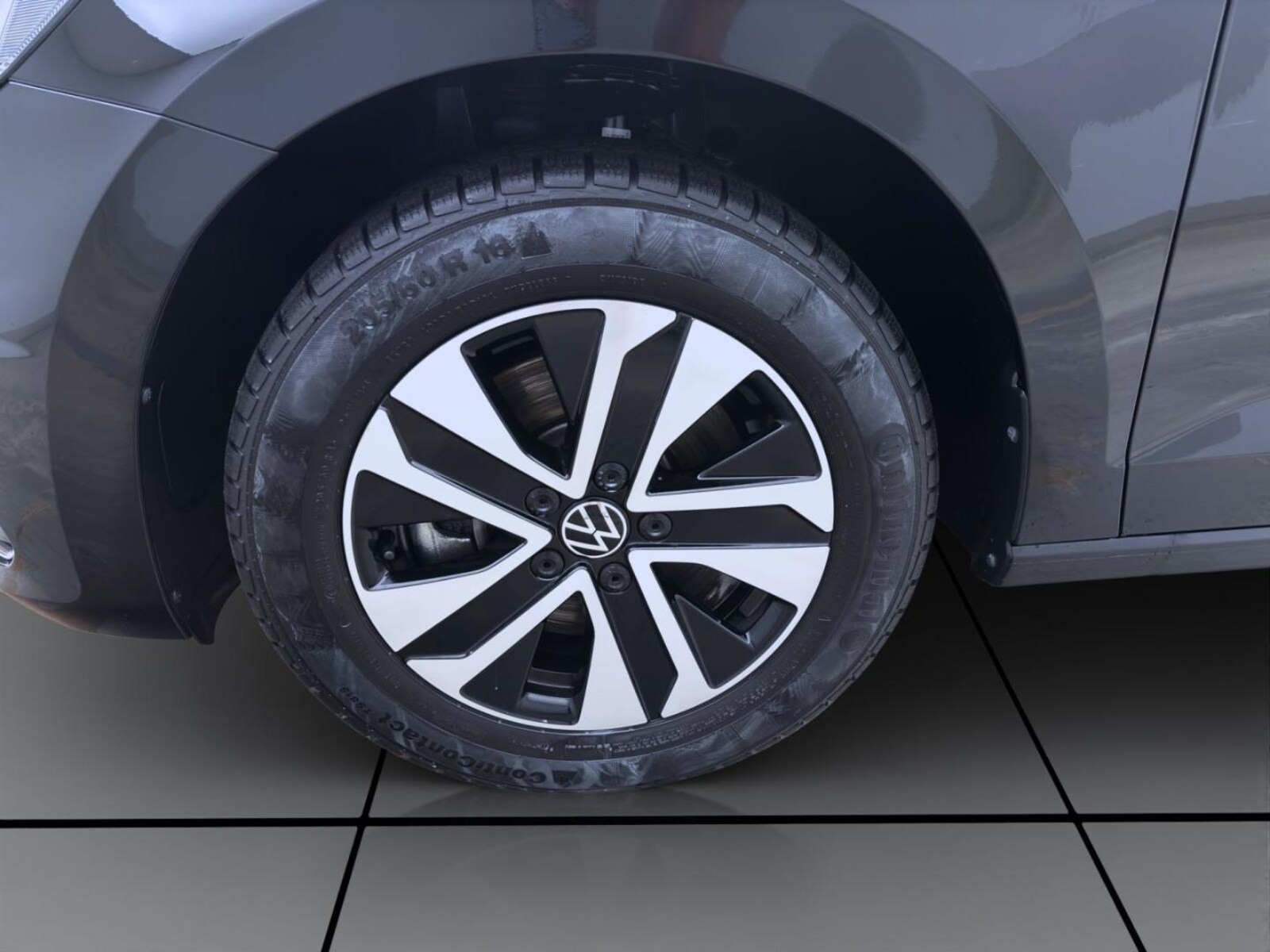 Volkswagen Touran – Bild 9