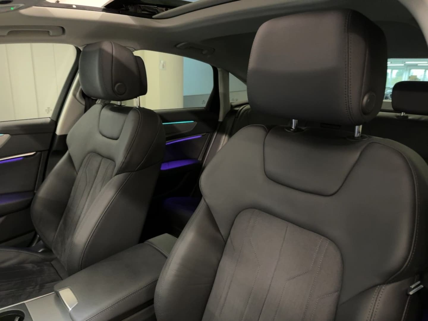 Bild über Audi A6 sport 40 TDI quattro S tronic - für weitere Informationen kontaktieren Sie den Audi Partner