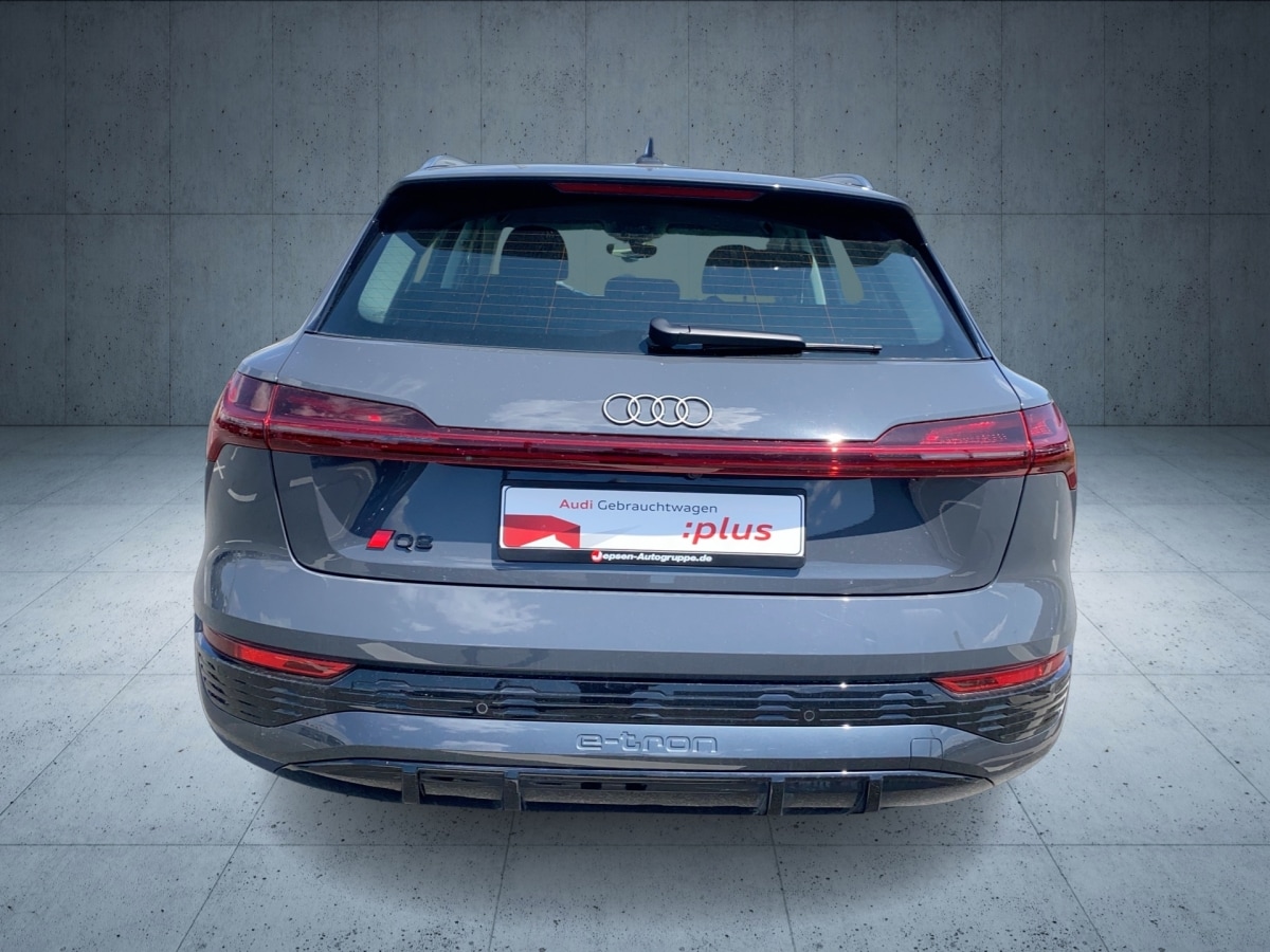 Image about Audi Q8 e-tron S line 50 e-tron quattro