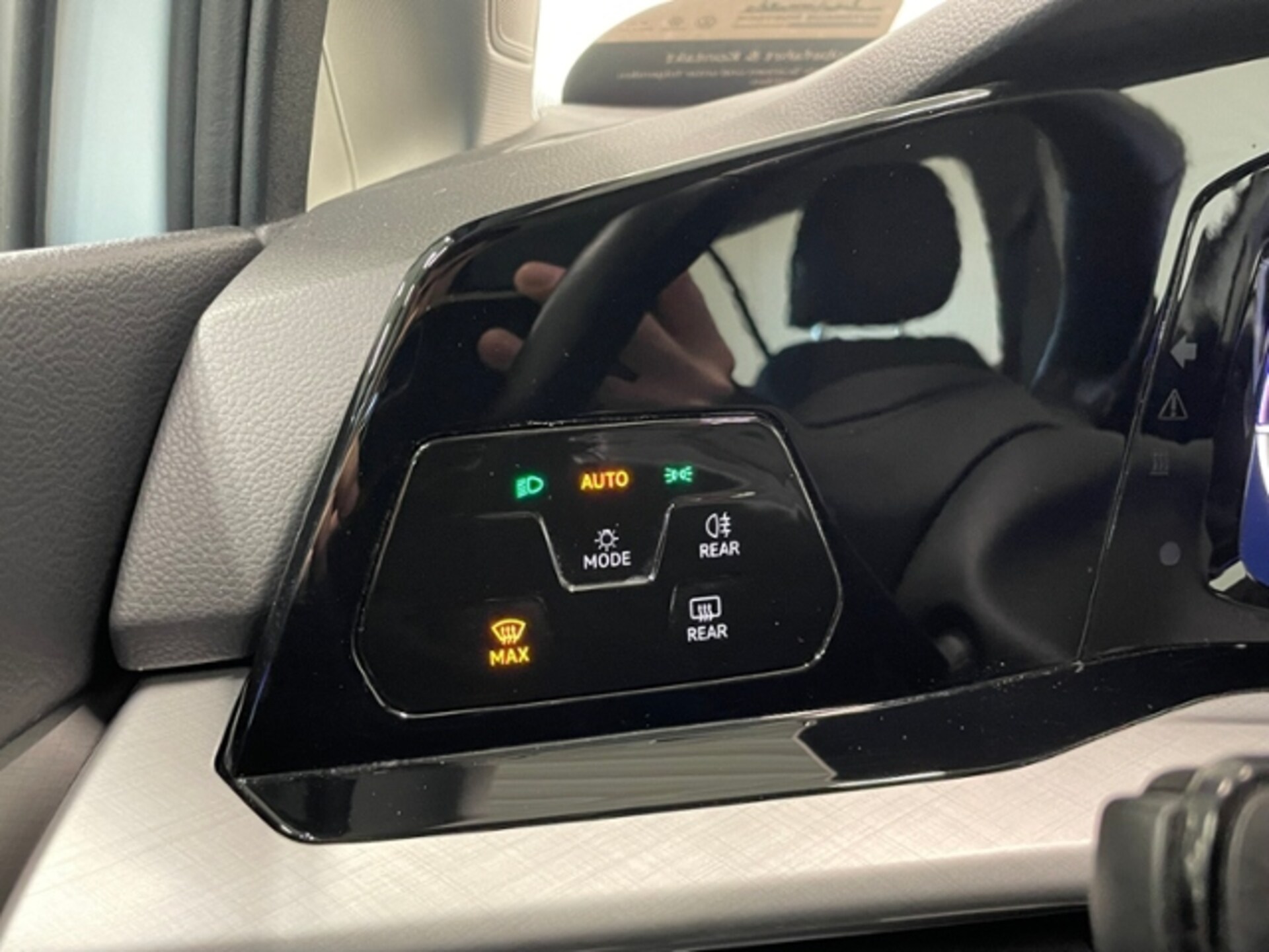 Volkswagen Golf Variant Life
