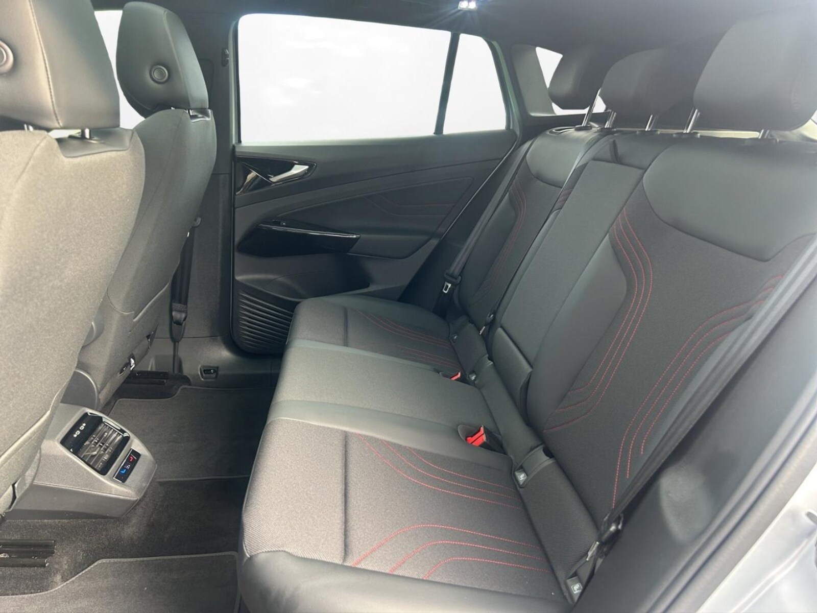 Volkswagen ID.4 – Bild 11