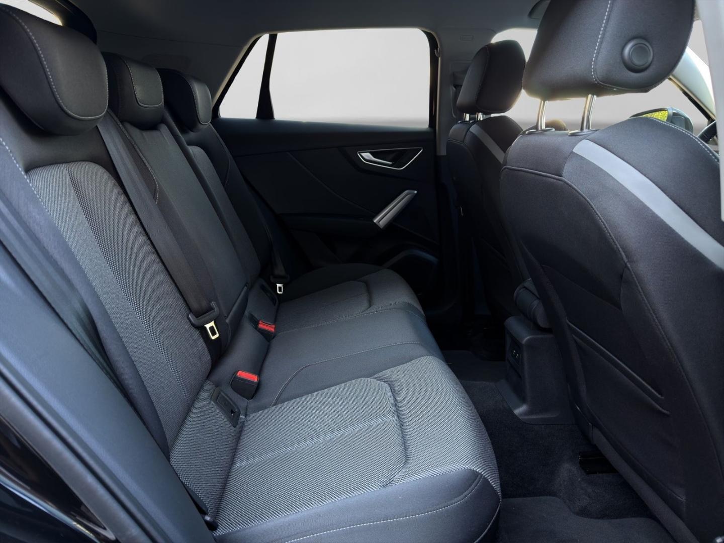 Bild über Audi Q2 advanced 30 TDI Schaltgetriebe - für weitere Informationen kontaktieren Sie den Audi Partner