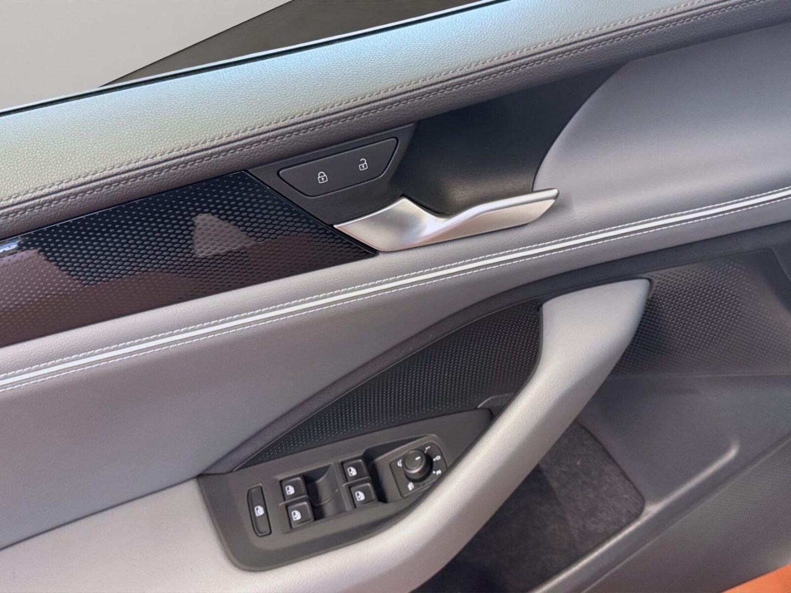Volkswagen Passat – Bild 13