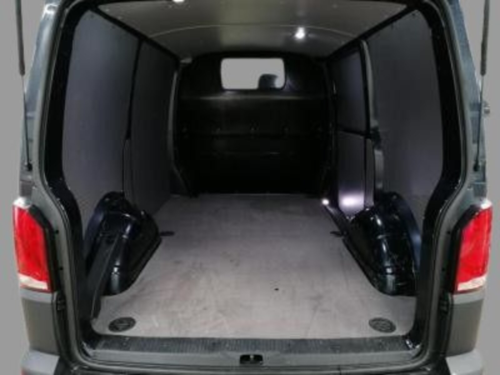 Volkswagen T6.1 Transporter Kasten kurzer Radstand – Bild 4