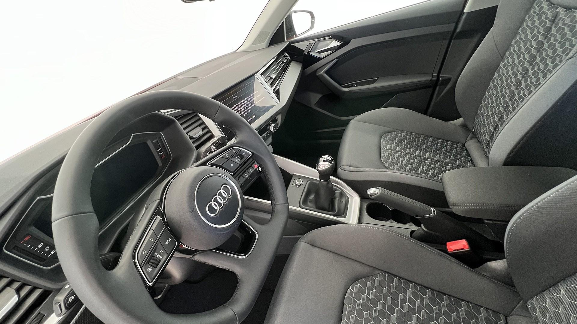 Image about Audi A1 Sportback Adrenalin edition 30 TFSI 81 kW (110 CV) 6 vel.