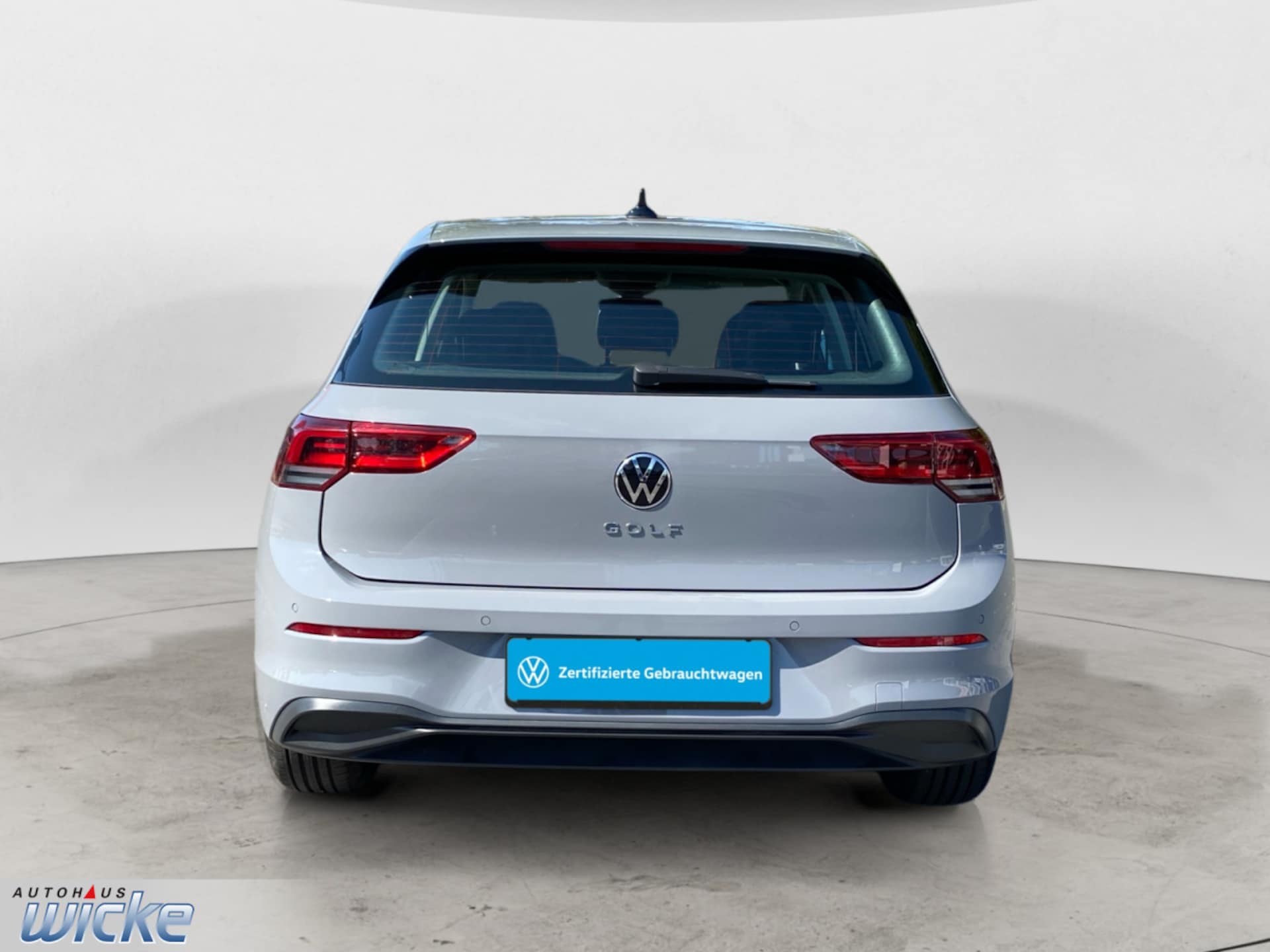 Volkswagen Golf Life