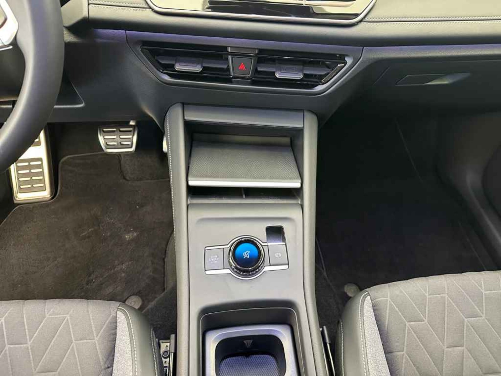 Volkswagen Tiguan – Bild 15