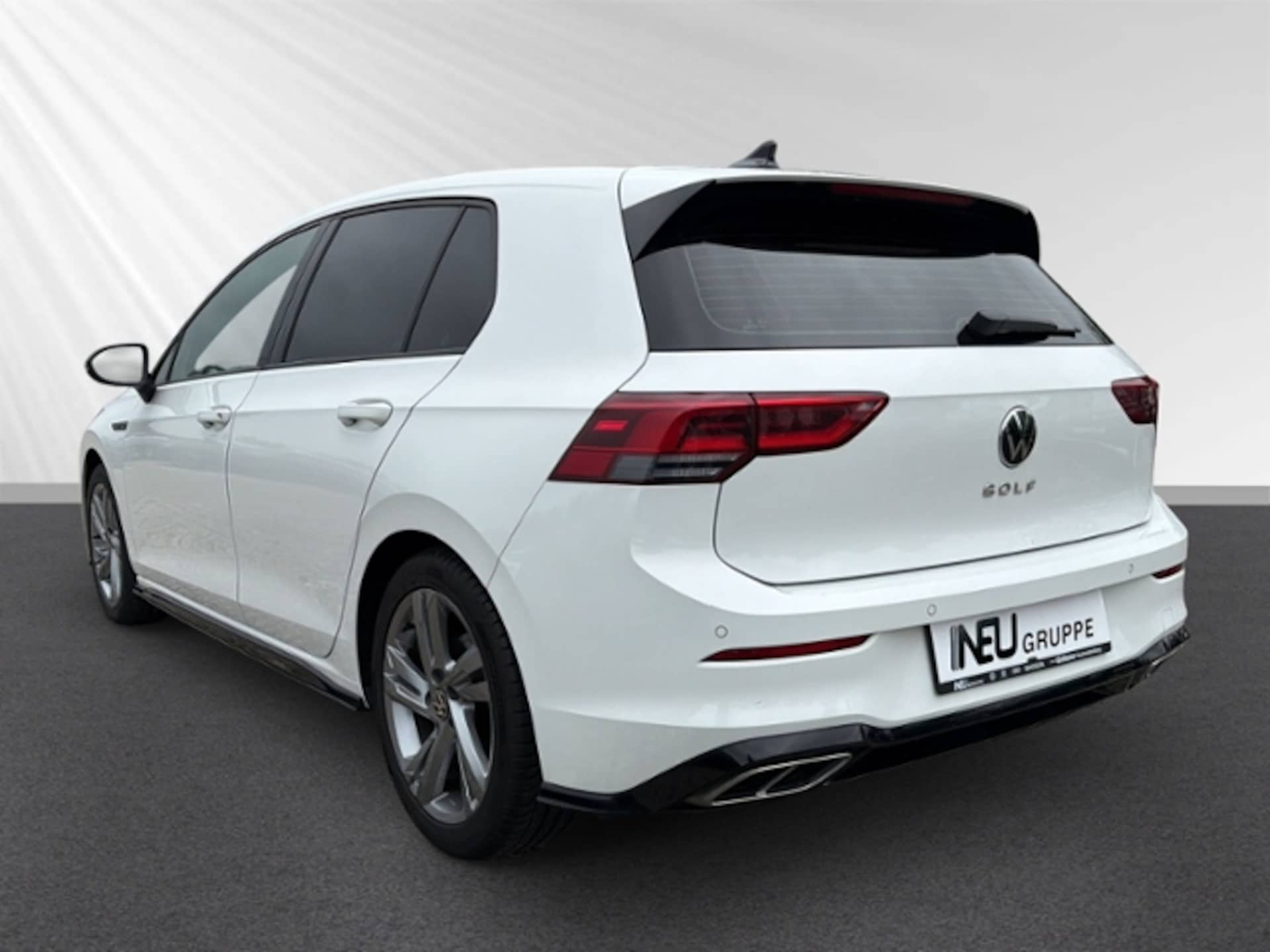 Volkswagen Golf R-Line