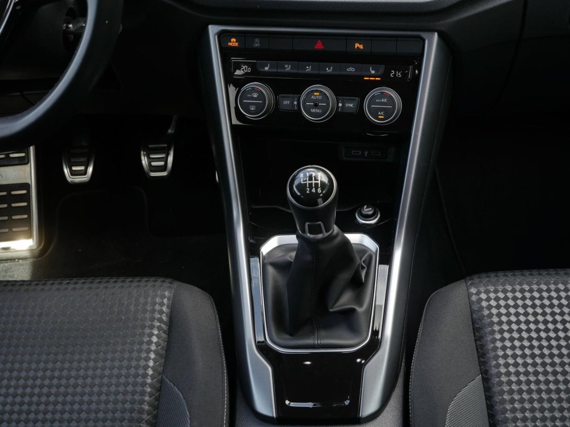 Volkswagen T-Roc Active
