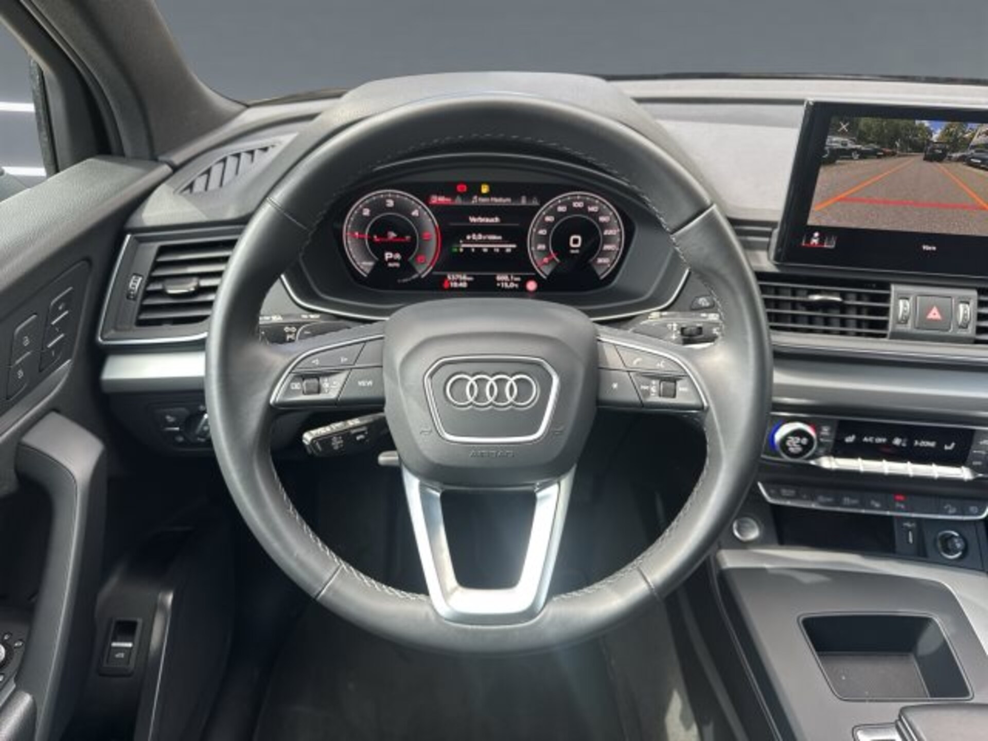 Audi Q5 SUV Advanced