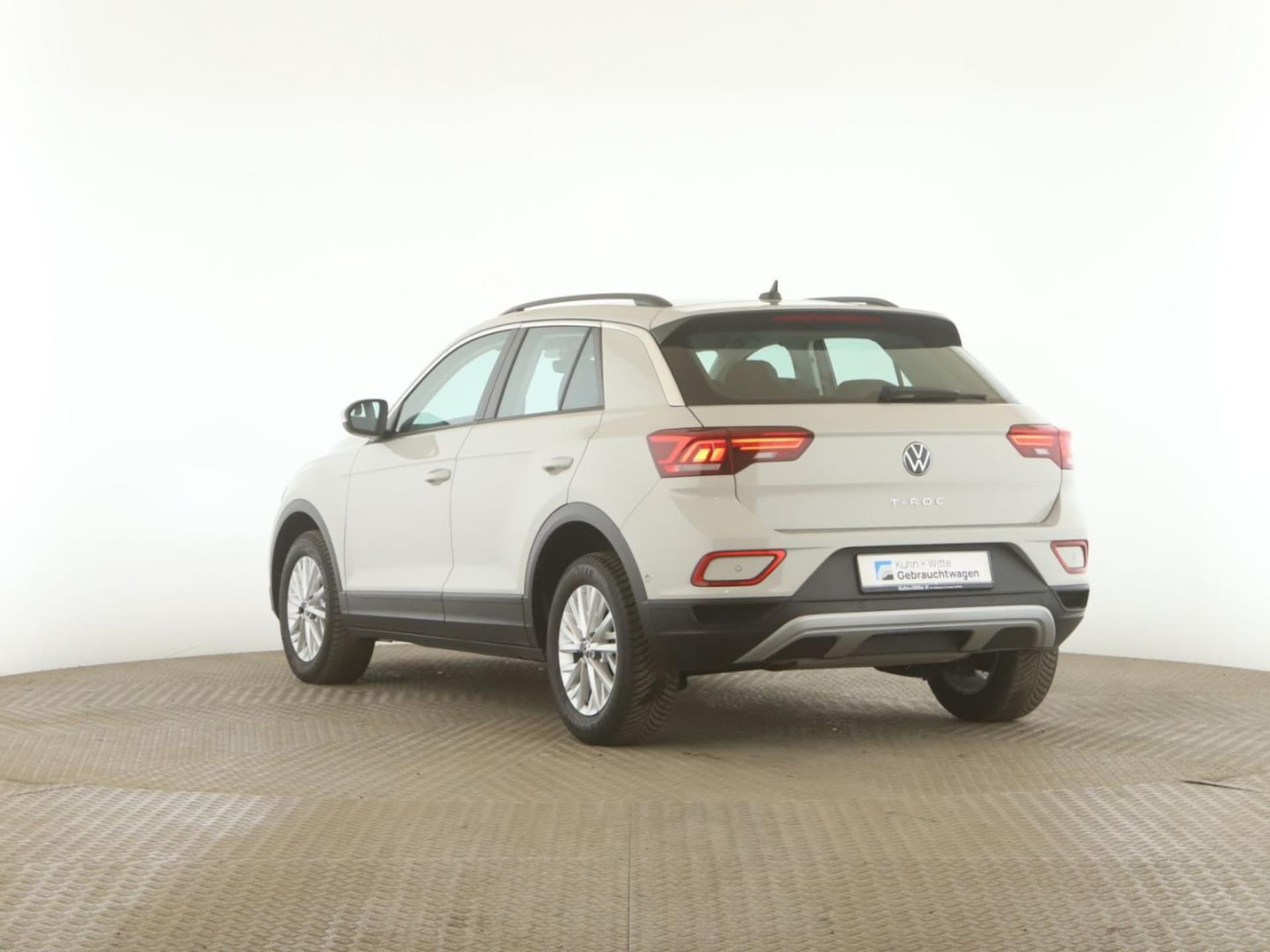 Volkswagen T-Roc Life