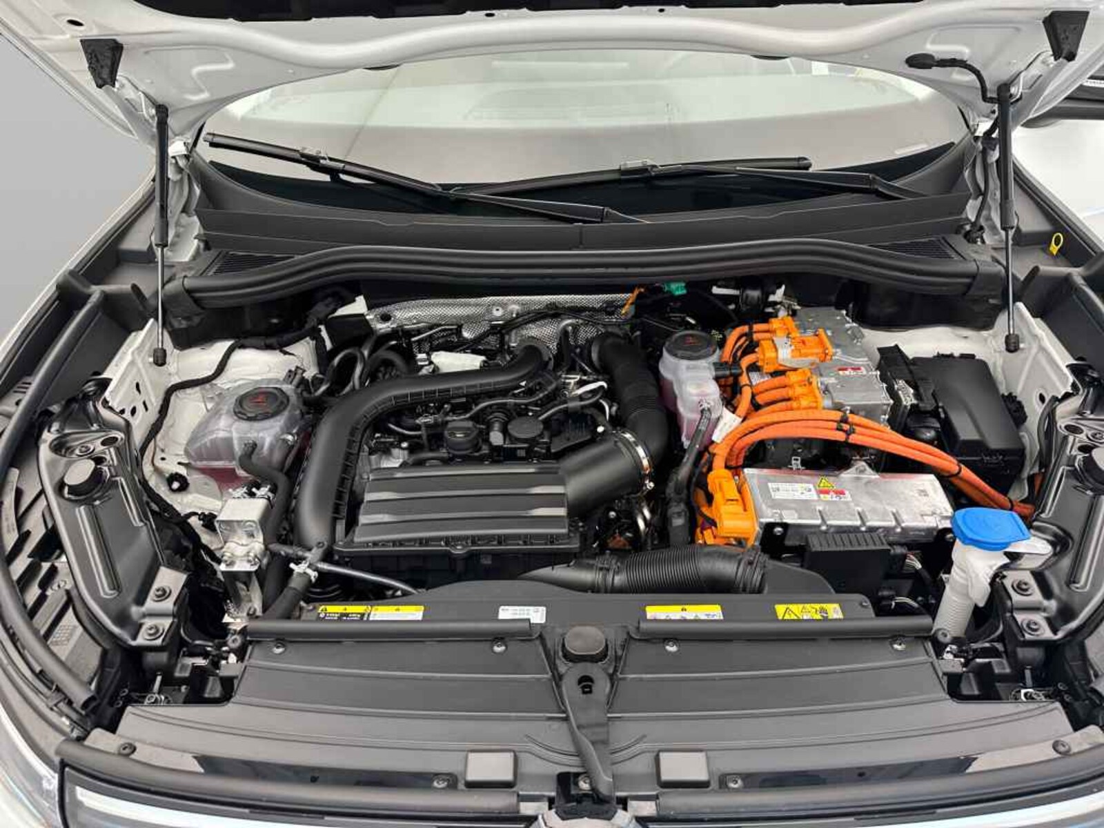 Volkswagen Tiguan – Bild 17