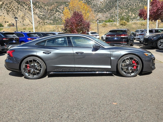 2026 Audi RS e-tron GT performance