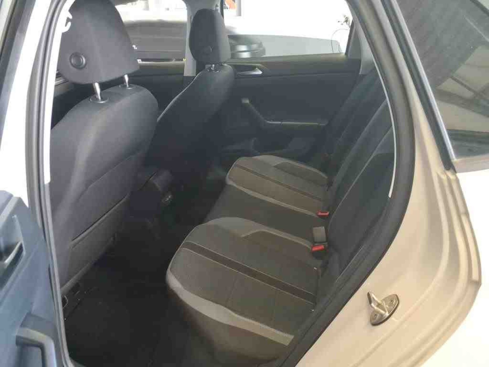 Volkswagen Polo – Bild 8