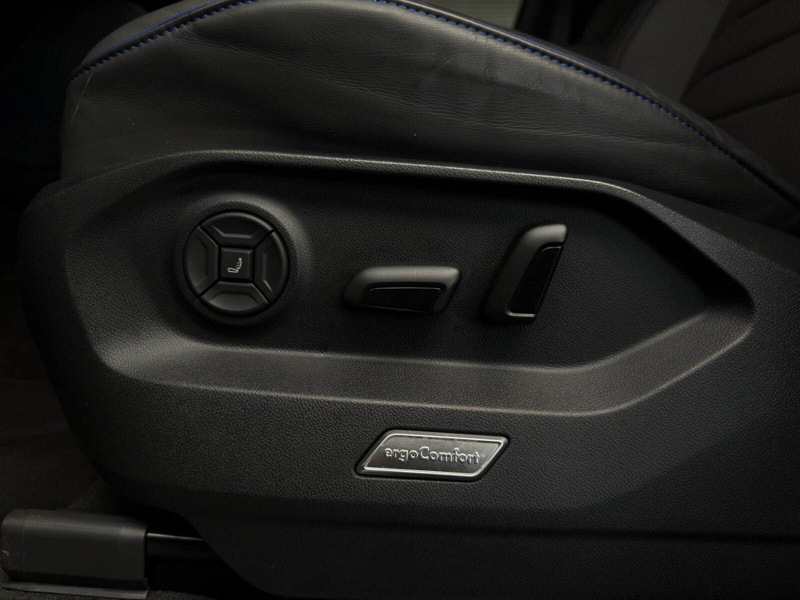 Volkswagen Touareg – Bild 27