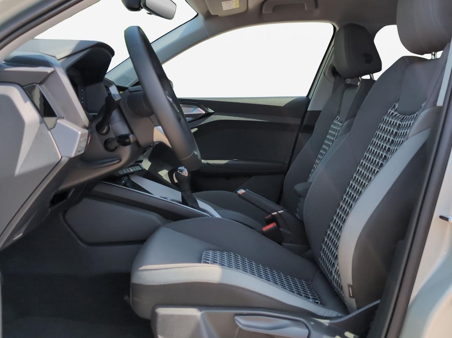 Bild über Audi A1 allstreet 35 TFSI S tronic - für weitere Informationen kontaktieren Sie den Audi Partner