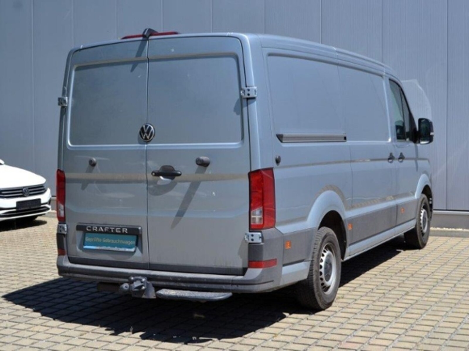 Volkswagen Crafter Kasten mittlerer Radstand – Bild 9