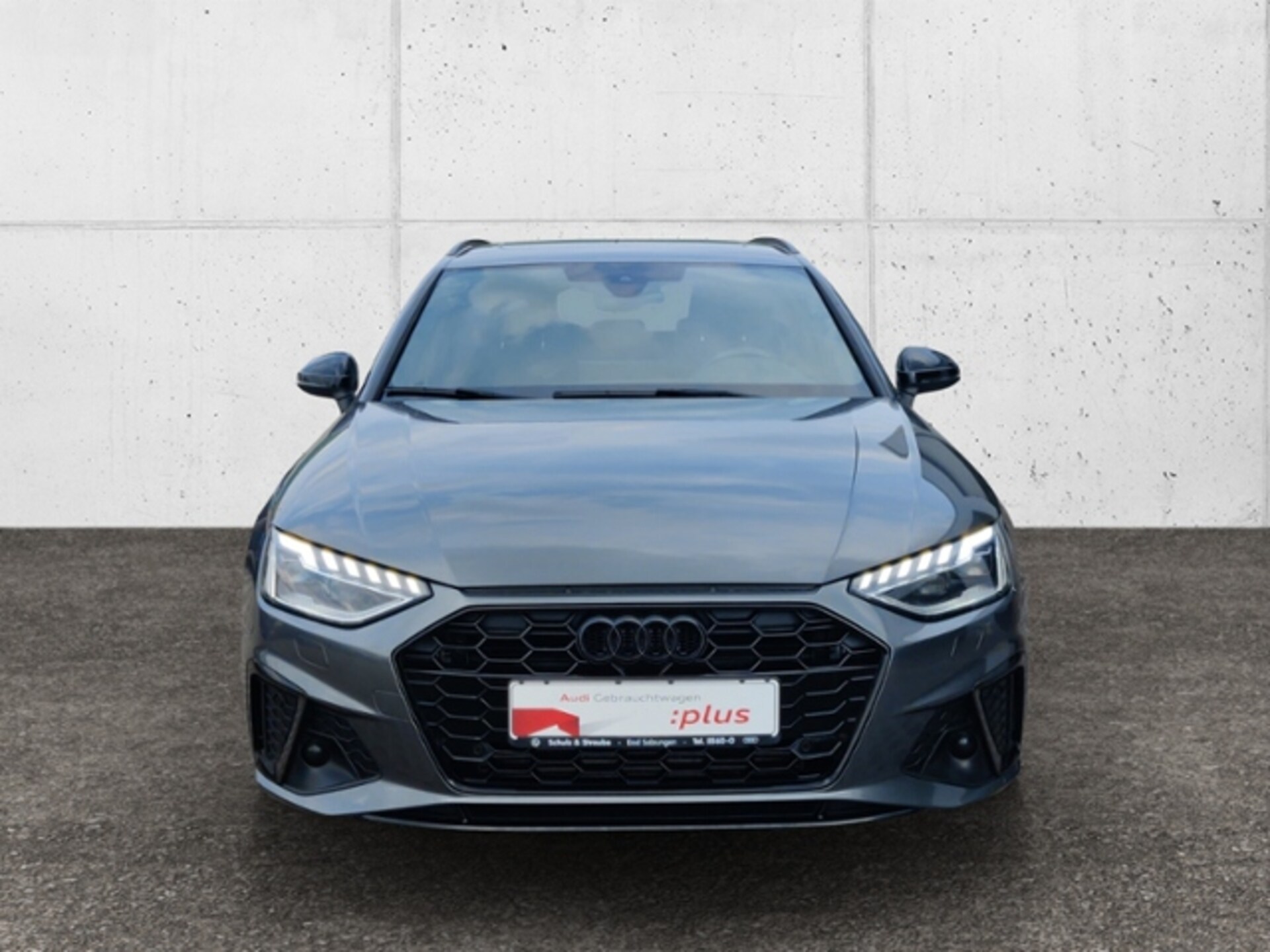 Audi A4 Avant S line