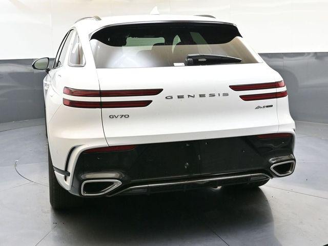 2026 Genesis GV70