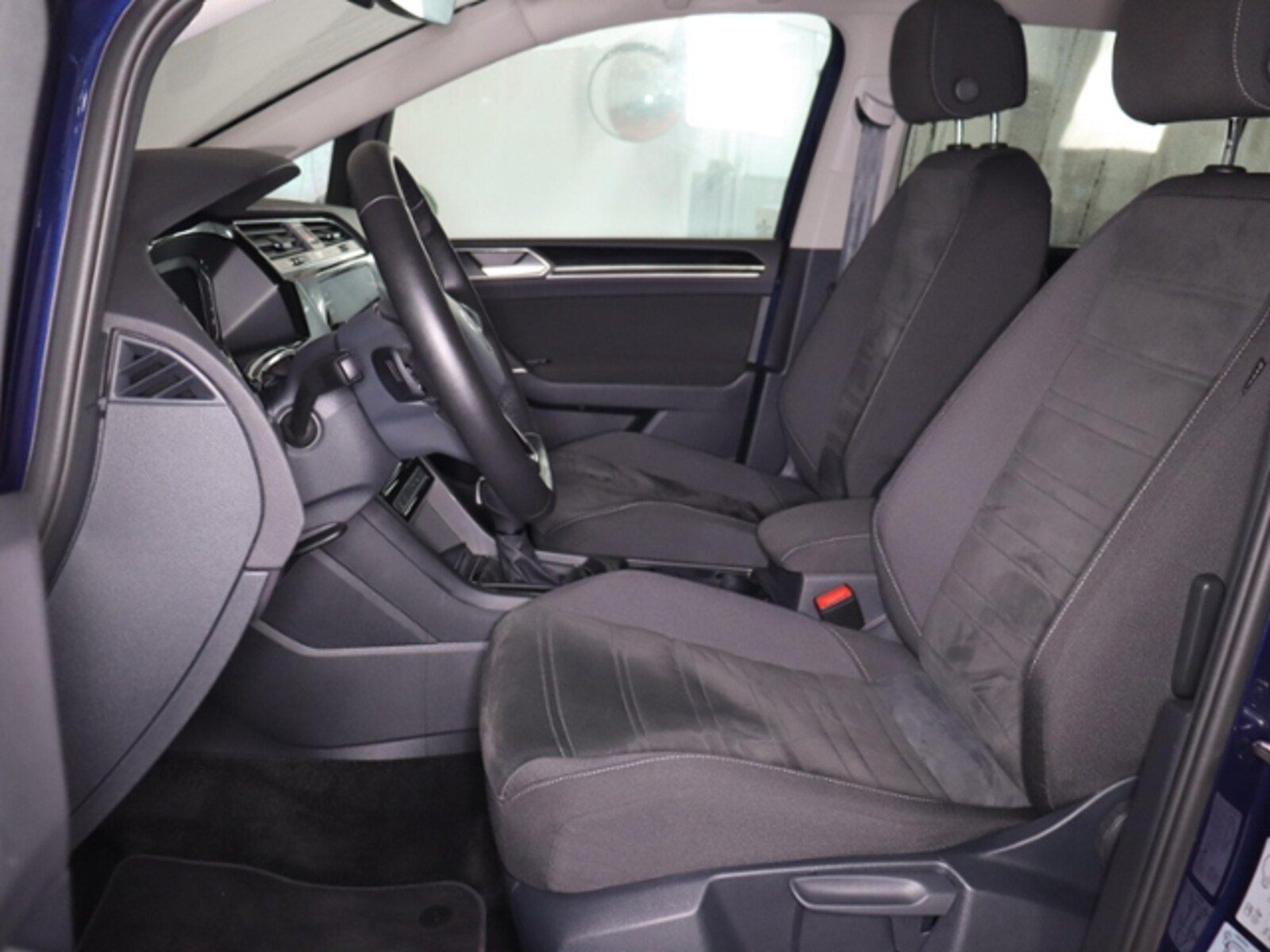 Volkswagen Touran – Bild 9