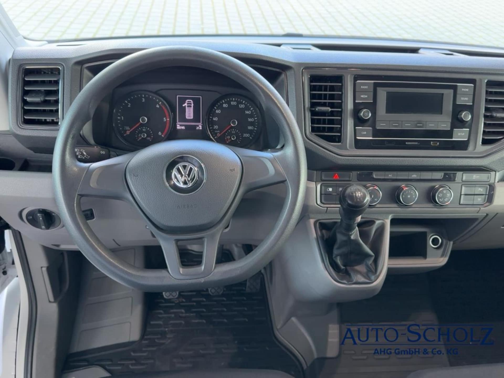 Volkswagen Crafter Kasten mittlerer Radstand