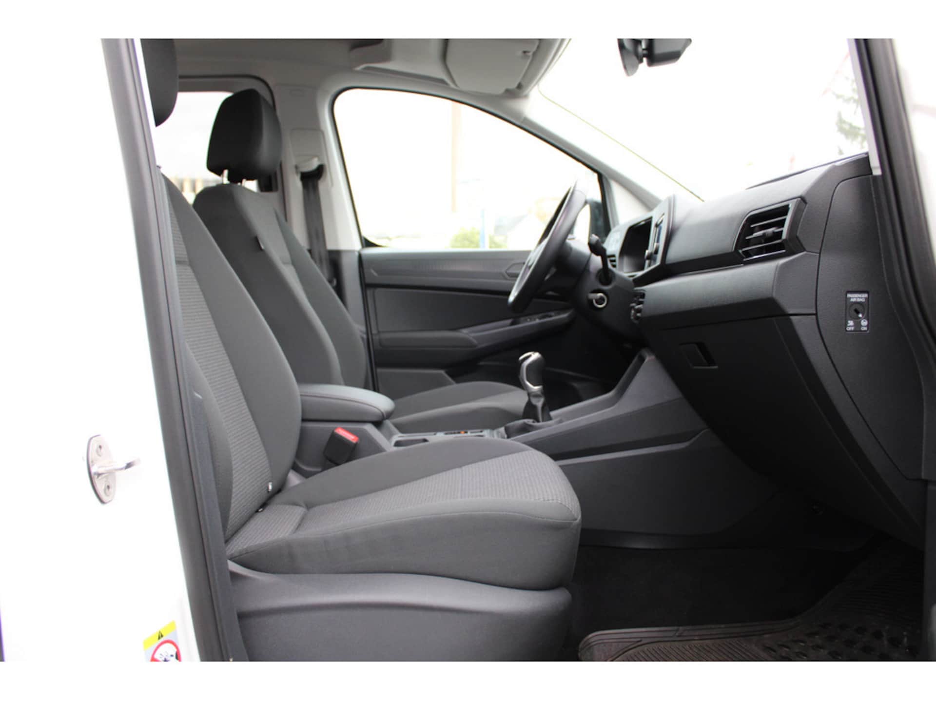 Volkswagen Caddy Basis-Modell
